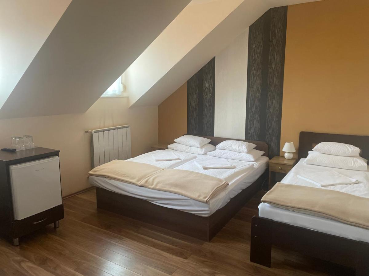 Hotel Kastelykert Fogado Segedín Exteriér fotografie
