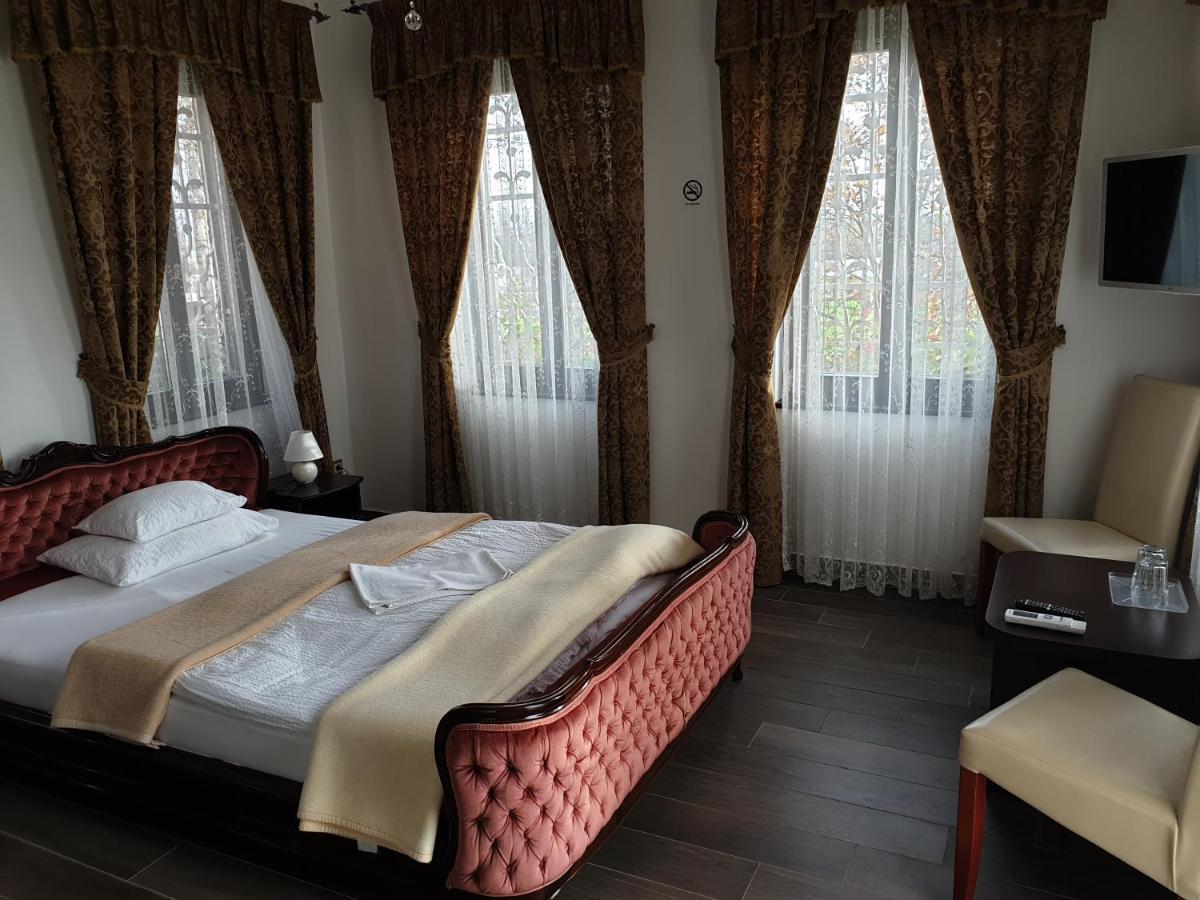 Hotel Kastelykert Fogado Segedín Exteriér fotografie